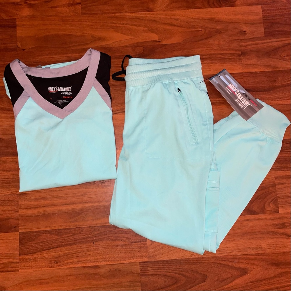 Greys anatomy scrub set
